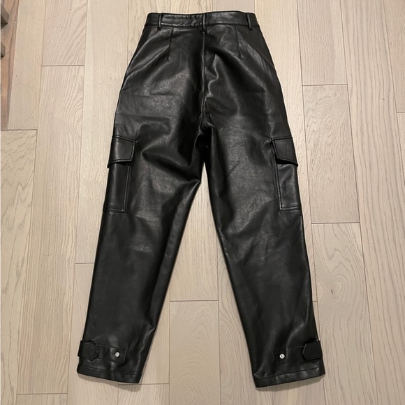 Wilfred Modern Cargo Pant - Picture 12 of 16